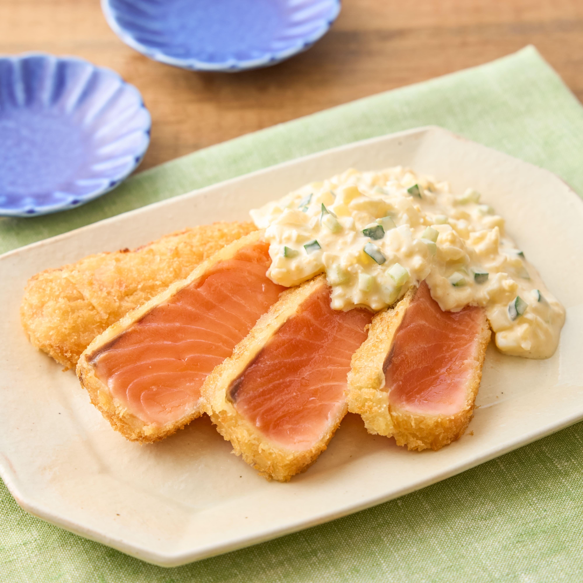 エンペラーサーモンのレアカツ 和風タルタルソース