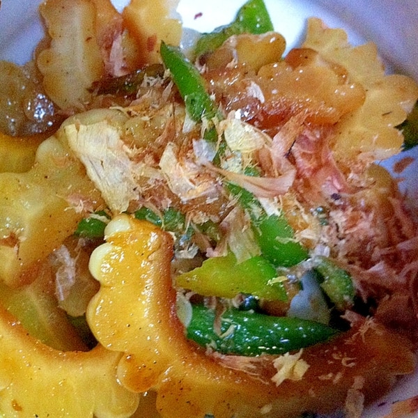 白ゴーヤとピーマンの醤油炒め レシピ 作り方 By Bebe2936 楽天レシピ 白ゴーヤとピーマンの醤油炒め レシピ 作り方 By Bebe2936 楽天レシピ