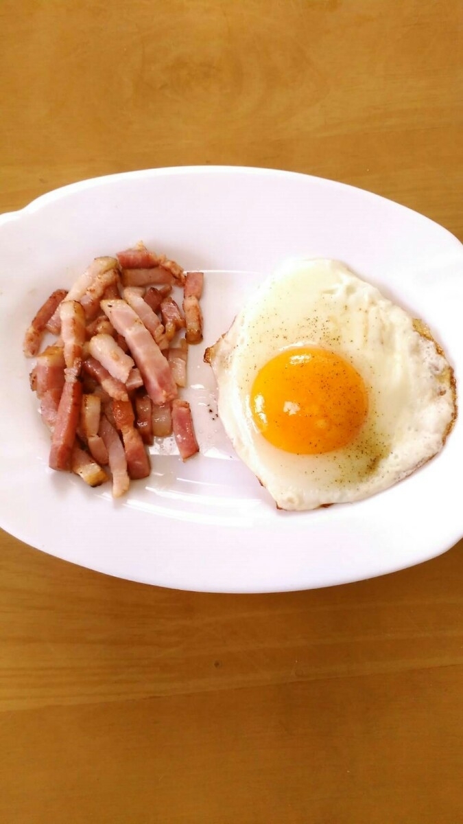 朝食に ベーコンエッグ レシピ 作り方 By ハナッコ 楽天レシピ 朝食に ベーコンエッグ レシピ 作り方 By ハナッコ 楽天レシピ