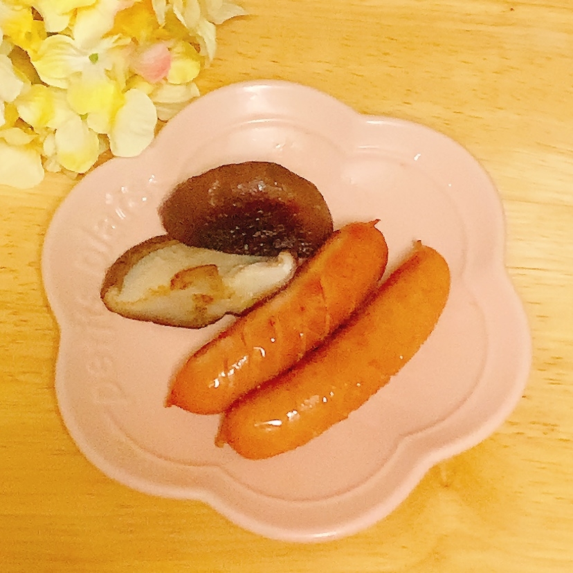 しいたけソーセージ♪バター炒め