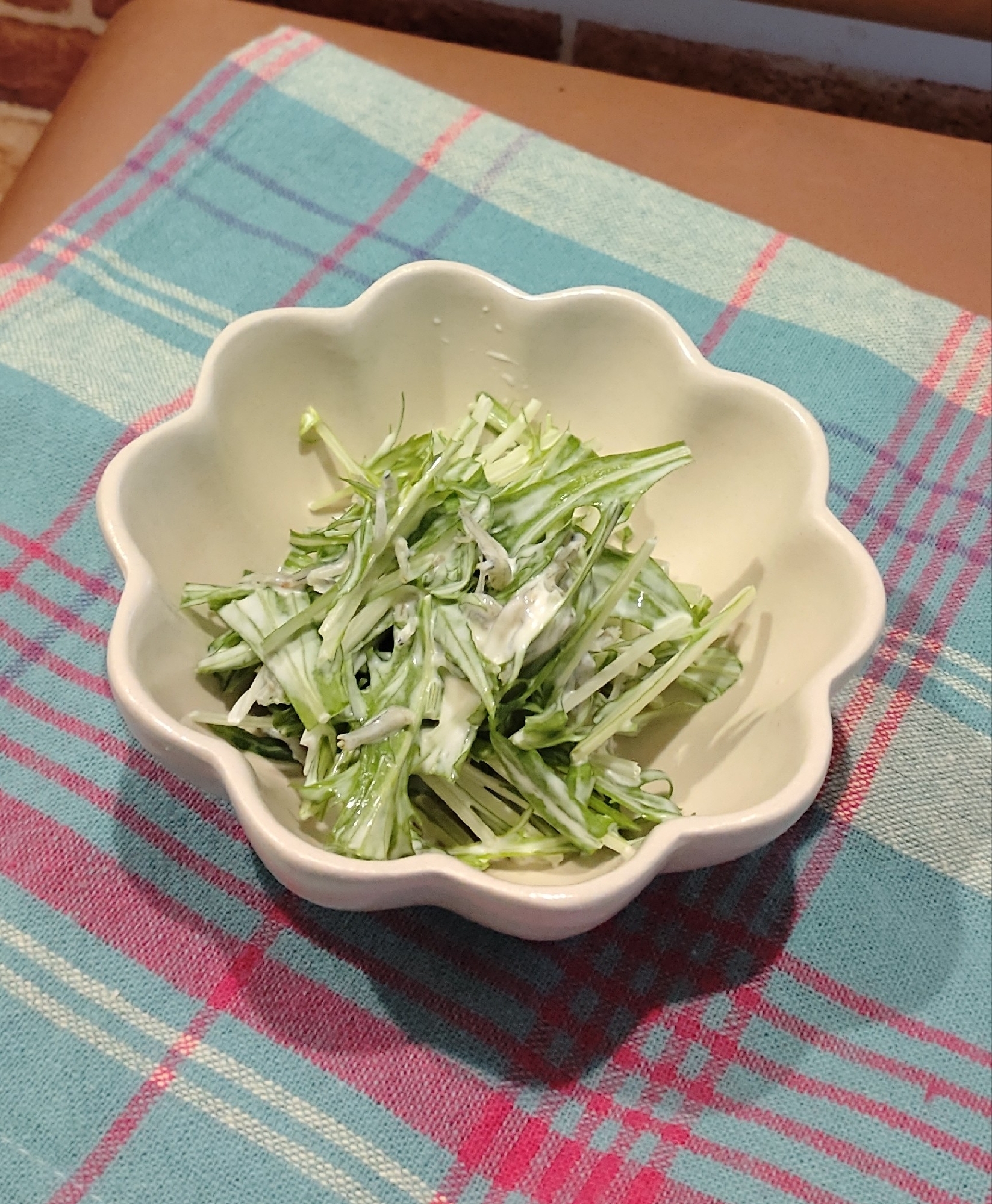 ちりめんじゃこと水菜のサラダ