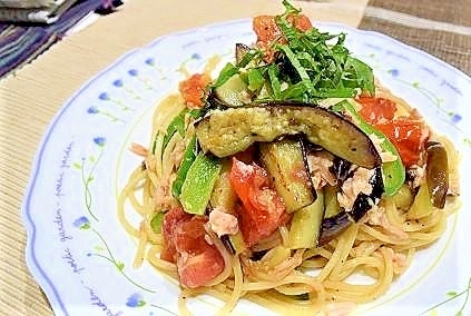 時短で作る《ツナと夏野菜たっぷりパスタ》