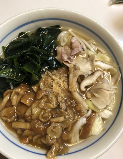 ものすごくきのこ好きです。お蕎麦とあわせておいしくいただきました。ありがとうございます(´∀｀)