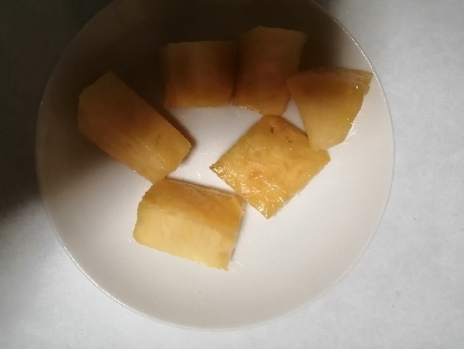 パイナップルの切り方＆保存