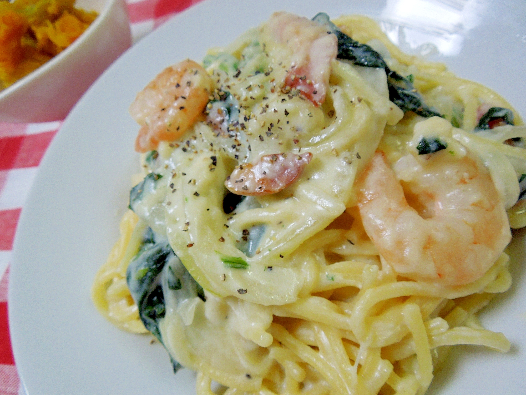 ベーコンとエビのクリームスパゲティ レシピ 作り方 By ミルク白うさぎ 楽天レシピ ベーコンとエビのクリームスパゲティ レシピ 作り方 By ミルク白うさぎ 楽天レシピ