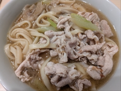 食べ応え抜群♫肉うどん