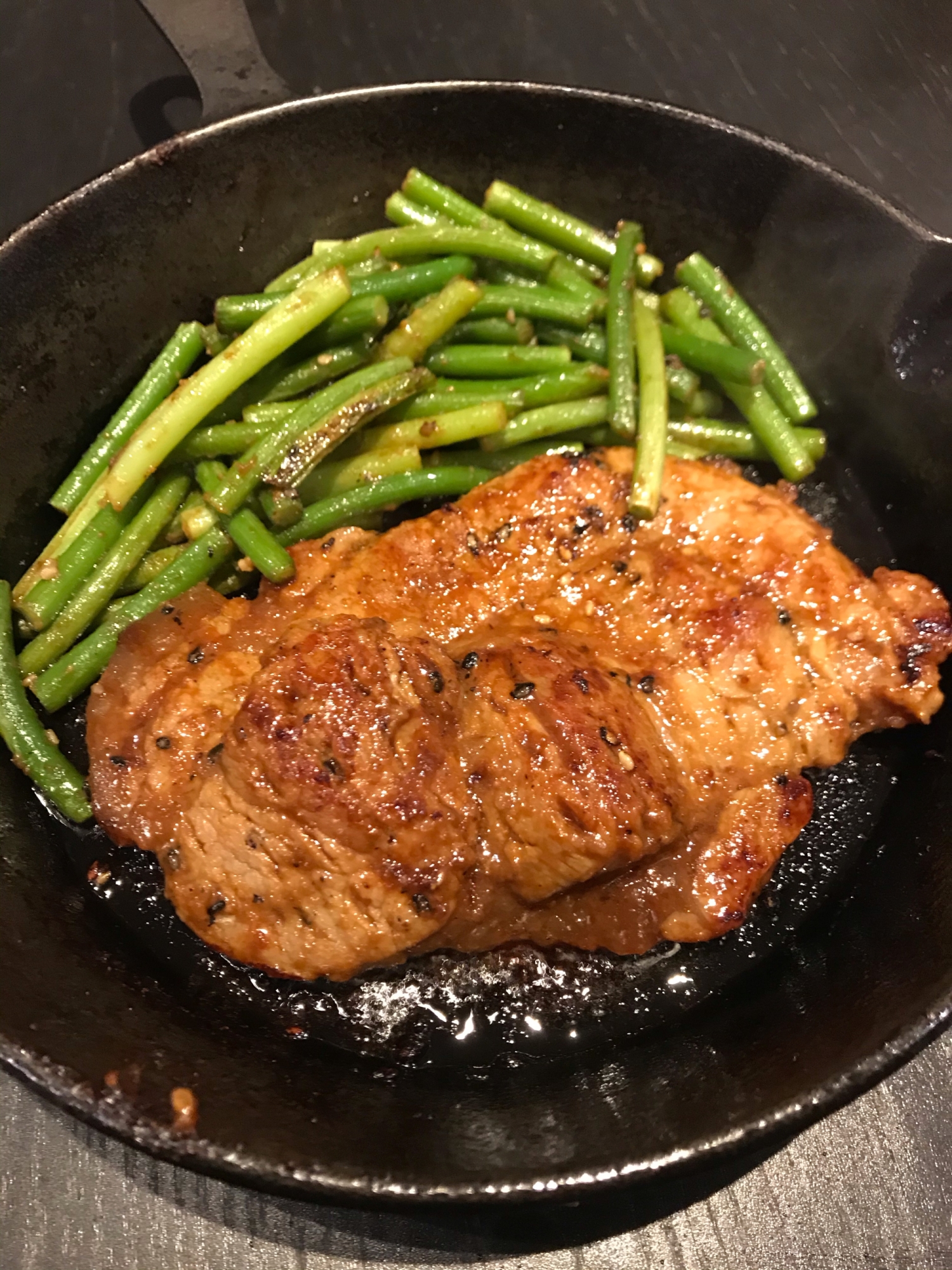 ご飯がすすむ！豚ステーキ肉の味噌焼き