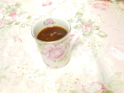 (♥ó㉨ò)ﾉこんにちは～❤
ハーシーキャラメルシロップたっぷりめで戴いたよ❤ (*´艸｀*)❤これ・・・ラムホワイト入れると美味しいと思うねんけど。昼です今ｗ