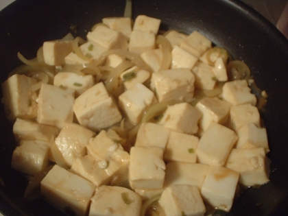 豆腐を使い切るため今朝作りました。手早く出来て美味しかったです。ごちそうさまでした。