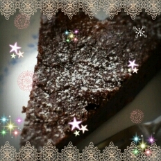 父の日を記念して、チョコレートケーキ好きな父の為に作りました(^ム^) 濃厚な味でRummy好きな私も大満足ですヾ(*ΦωΦ)ﾉ