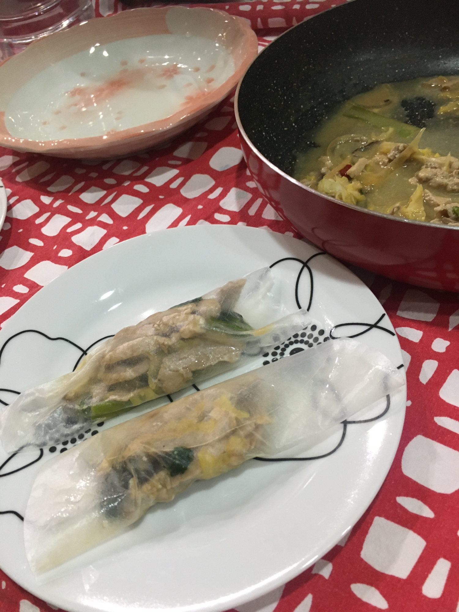 豚肉と野菜の味噌炒め生春巻き