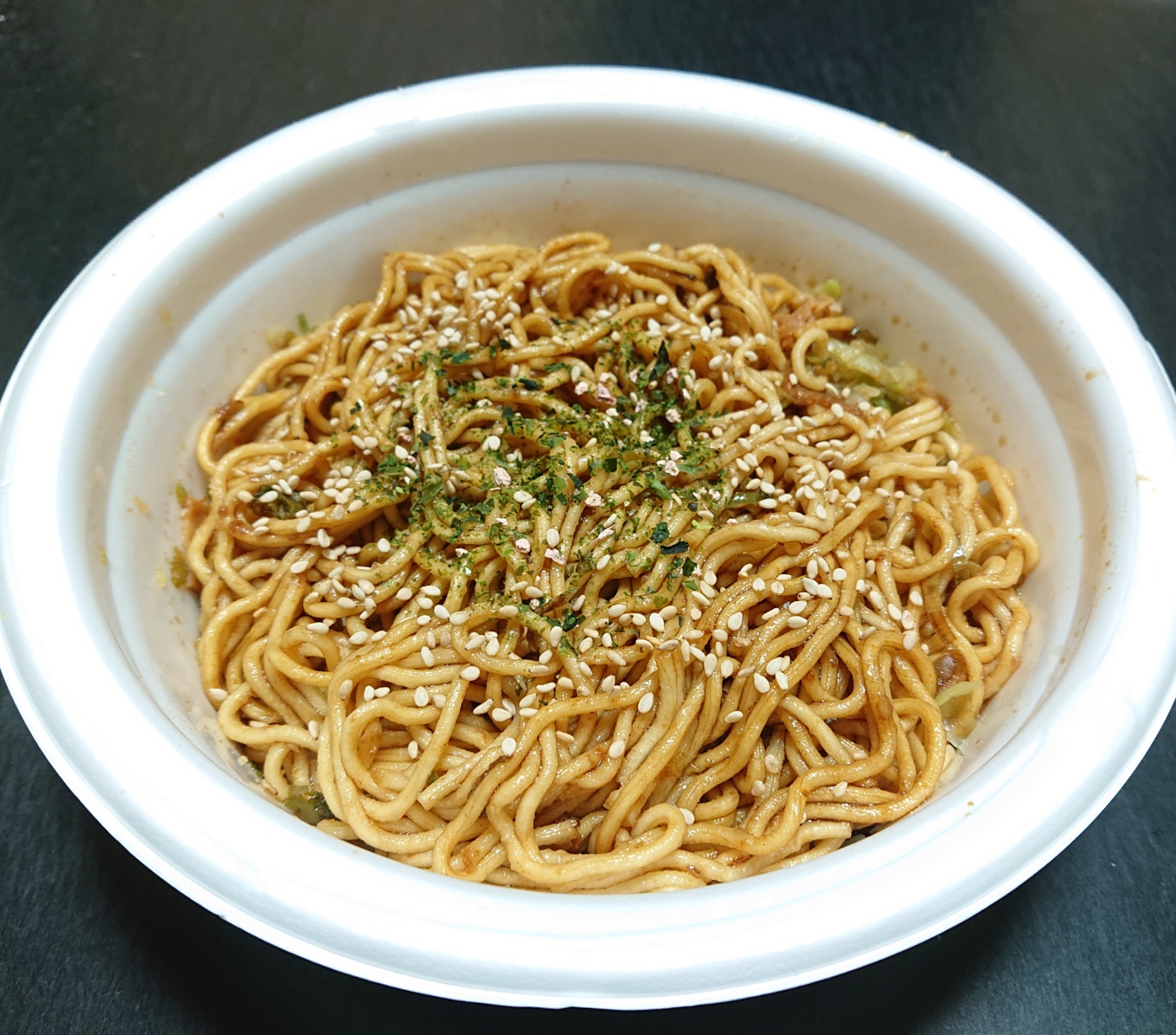 日清焼そばU.F.O.☆ゴマねぎソース焼そば
