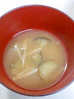 えのきとなすの味噌汁