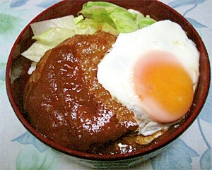 飛騨牛ハンバーグで簡単ロコモコ☆