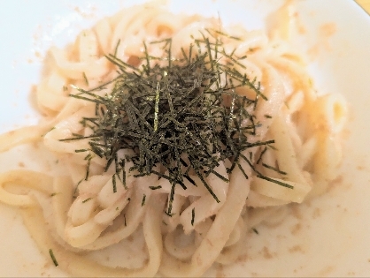 明太バター釜玉風うどん