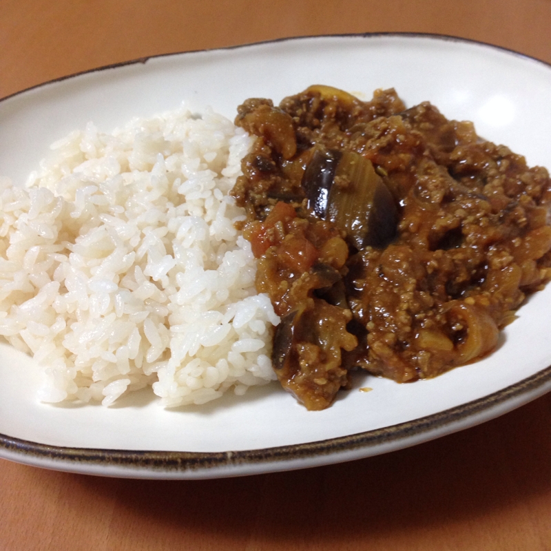 なすとトマトのミンチカレー♪