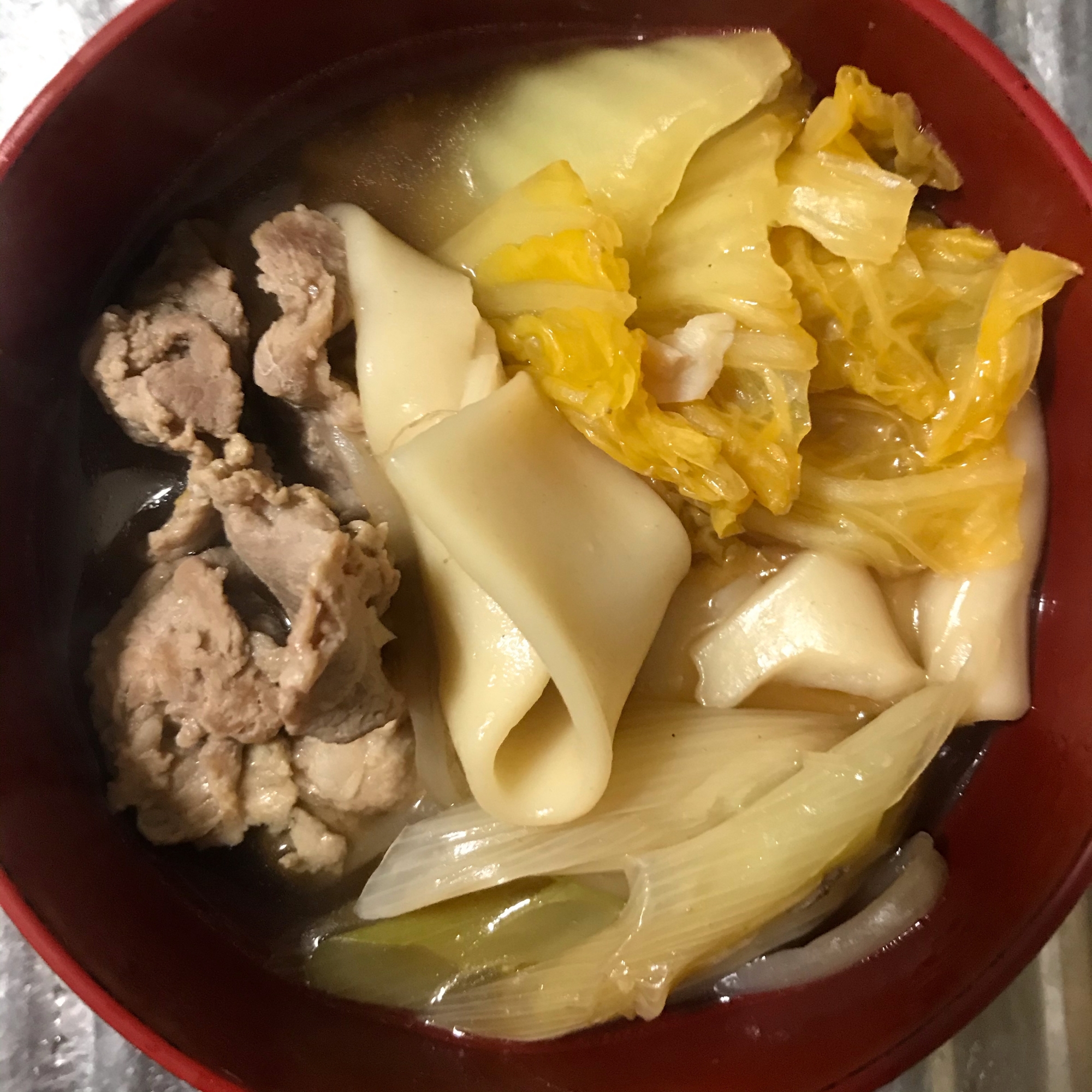 白菜とねぎと豚肉のほうとう