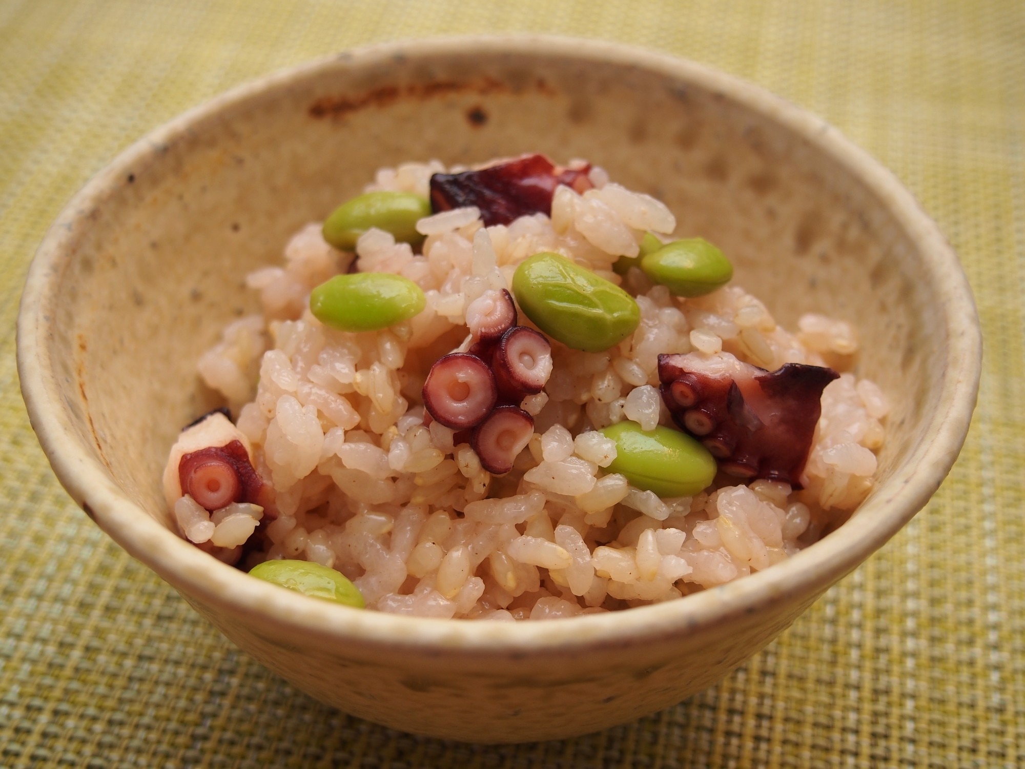 たこと枝豆の炊き込みご飯 レシピ・作り方 by 鶏のから揚げ｜楽天レシピ