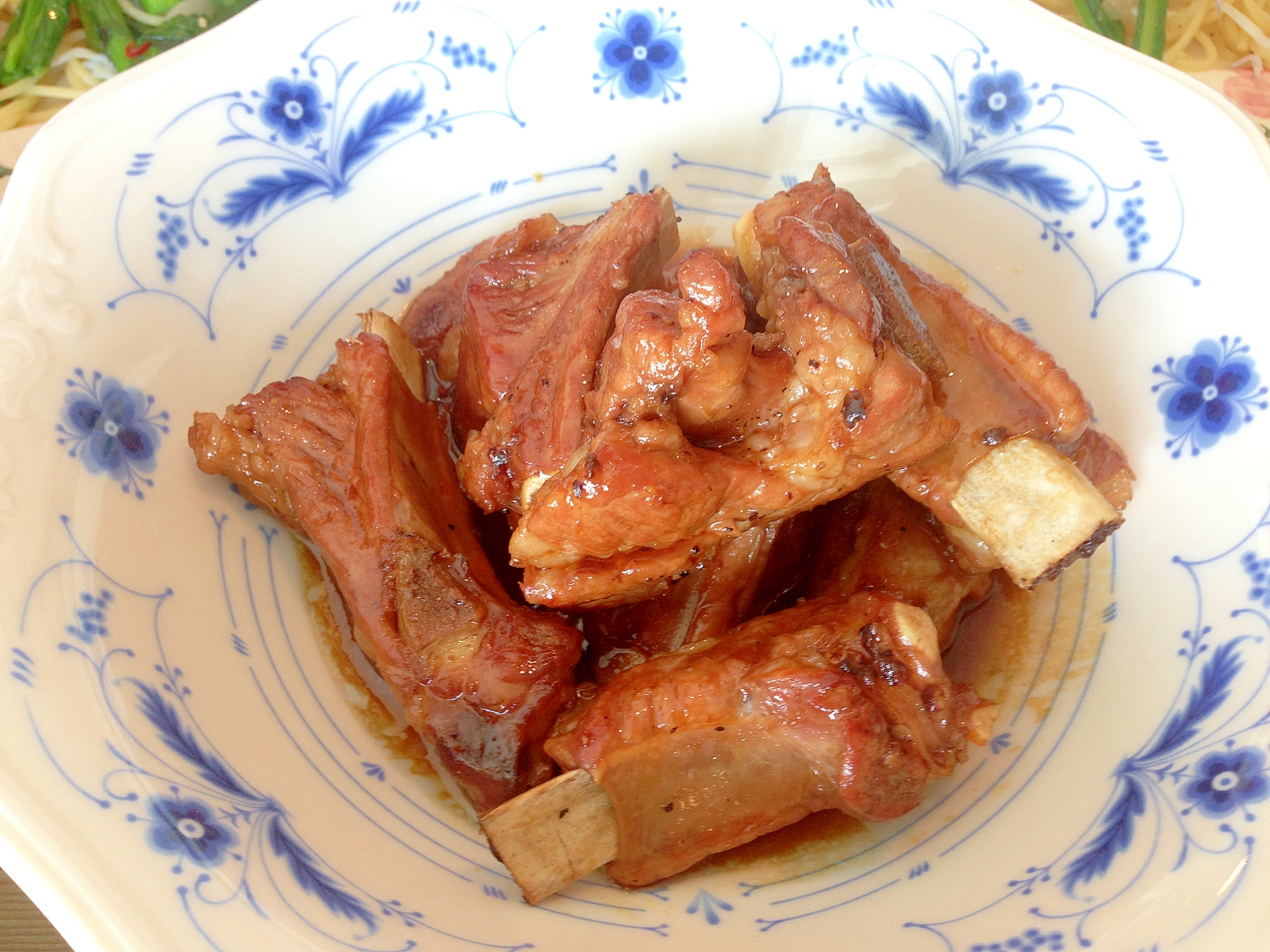 簡単やわらか 豚スペアリブのメープル醤油煮込み レシピ 作り方 By Naokoji0912 楽天レシピ 簡単やわらか 豚スペアリブのメープル醤油煮込み レシピ 作り方 By Naokoji0912 楽天レシピ