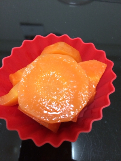 お弁当に☆甘いにんじんのグラッセ
