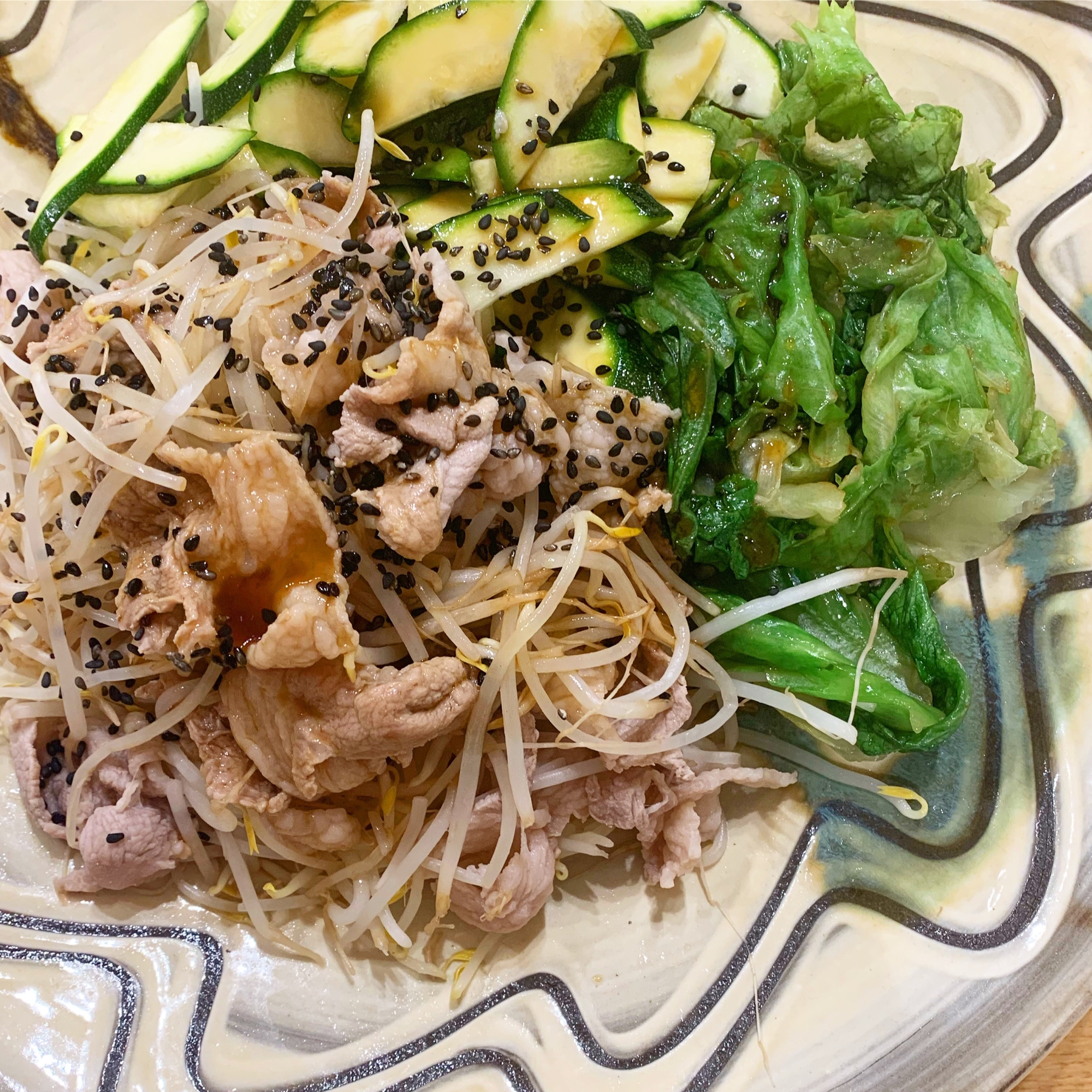 暑い夏は！さっぱりゆで豚野菜