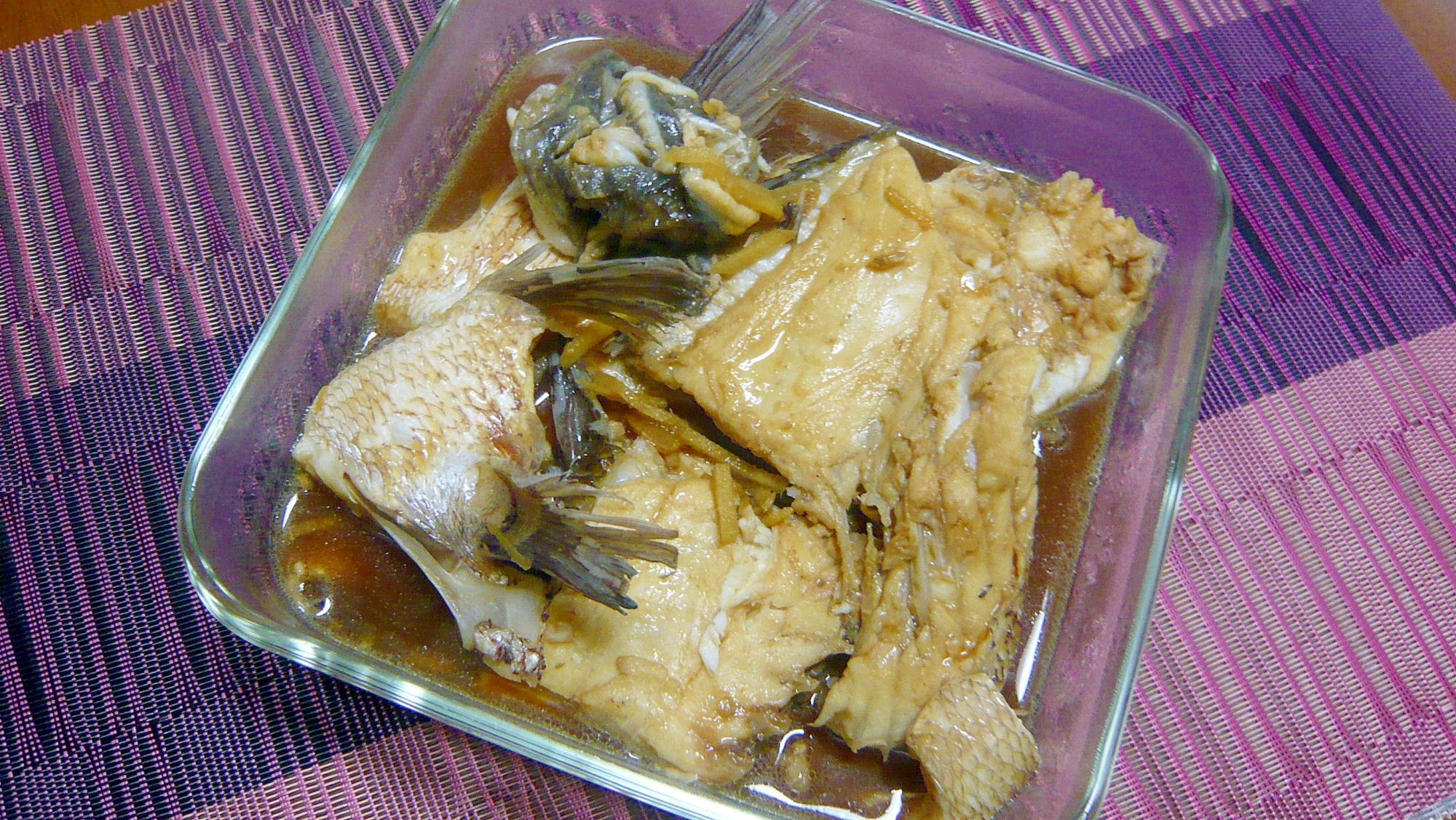 ❤　生姜風味！　鯛のアラ煮　❤