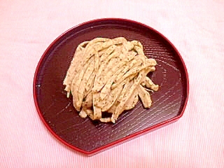 お茶の葉入り♪米粉の手作り生麺
