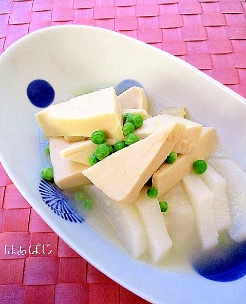 冷凍大根と高野豆腐の煮物