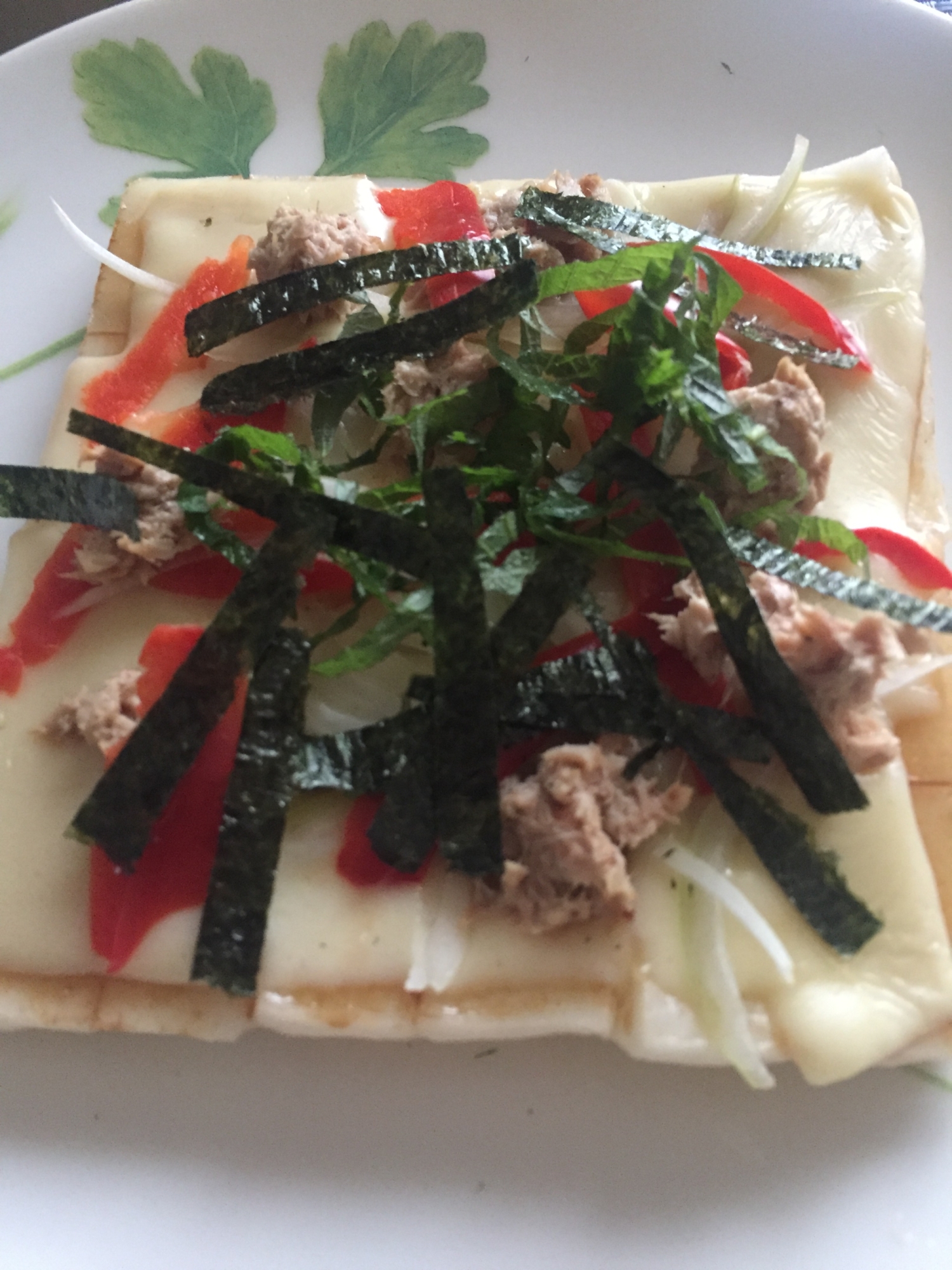 フライパン一つで簡単和風餅ピザ レシピ 作り方 By Hikarin926 楽天レシピ フライパン一つで簡単和風餅ピザ レシピ 作り方 By Hikarin926 楽天レシピ