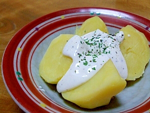 じゃがいもの♪くり~みぃマヨソース♪