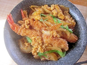 残ったエビフライで玉葱丼 レシピ 作り方 By アルプスの乙女 楽天レシピ