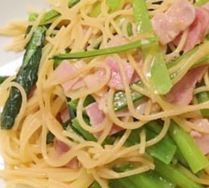 小松菜とハムの和風パスタ