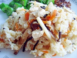 ヘルシー炊き込みご飯 豆腐入り炊き込みご飯