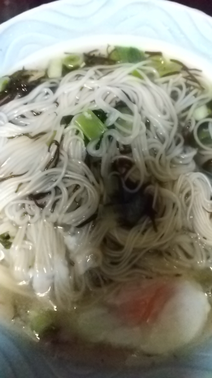 落とし卵のにゅうめん