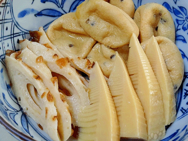 ご飯がススム！　｢がんもどきの煮物｣