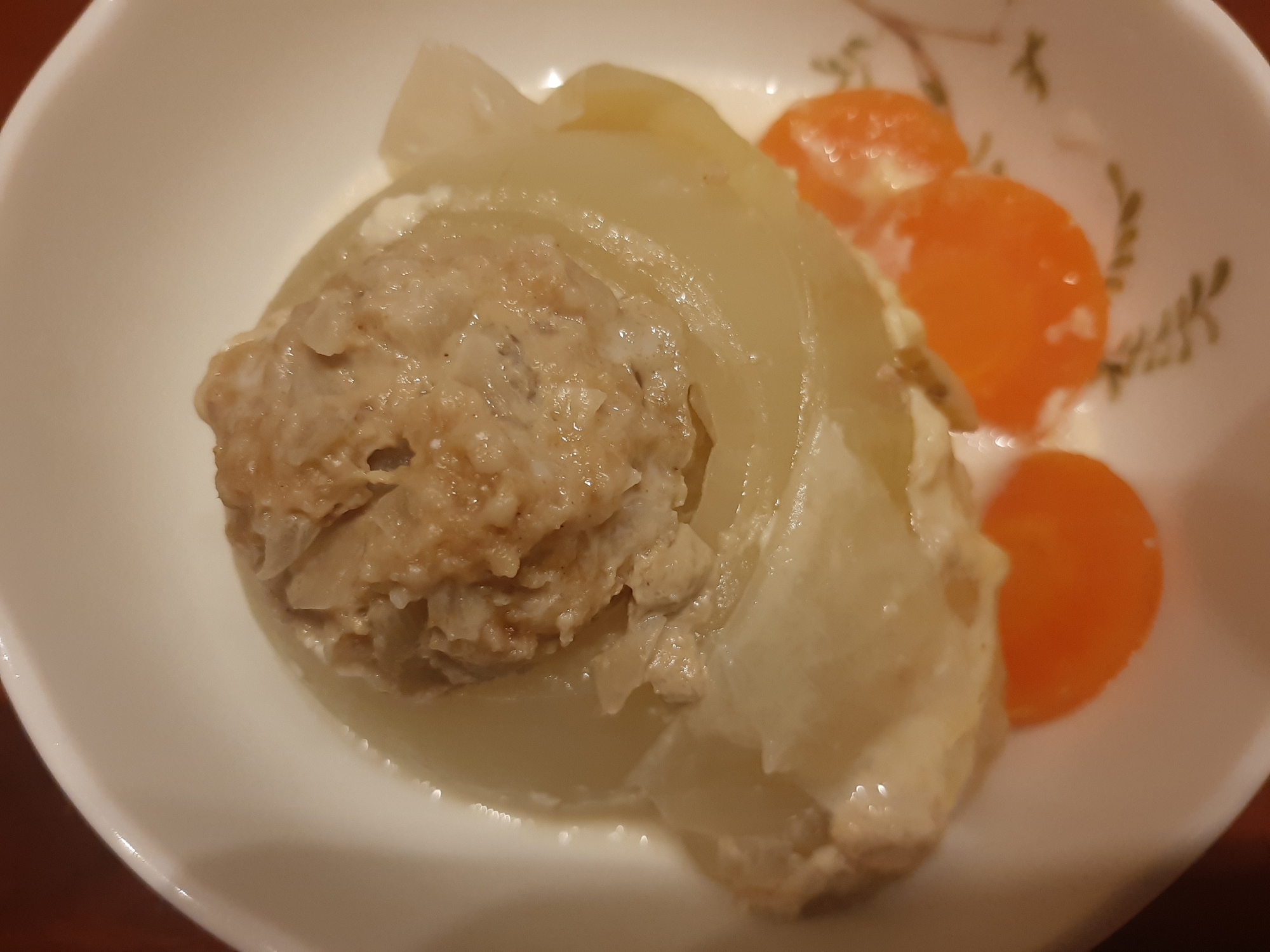とろ～っと玉ねぎの挽き肉詰め