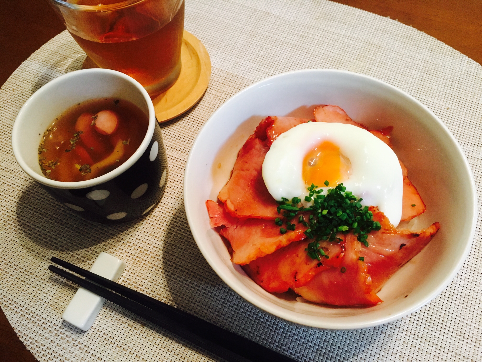 半熟卵のせ焼き豚丼♫