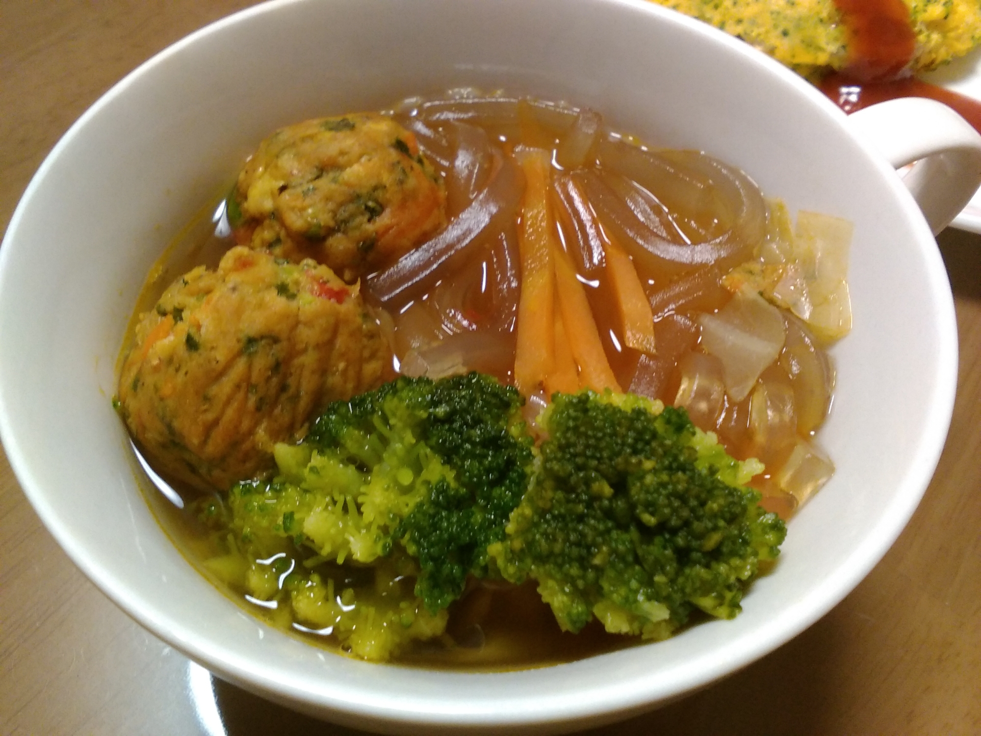 葛切りと野菜のコンソメスープ