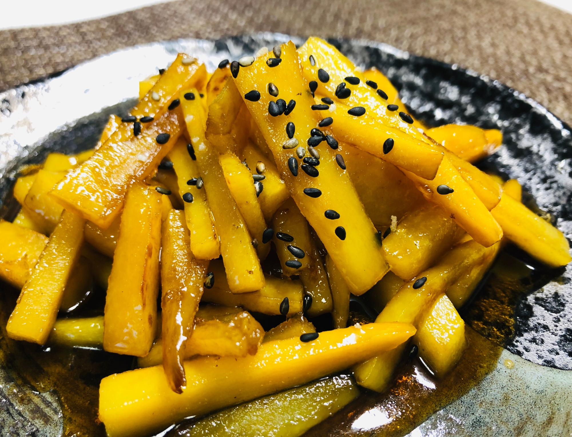 フライパンで簡単 安納芋の大学いもはまるで和菓子 レシピ 作り方 By 善ちゃん 楽天レシピ フライパンで簡単 安納芋の大学いもはまるで和菓子 レシピ 作り方 By 善ちゃん 楽天レシピ