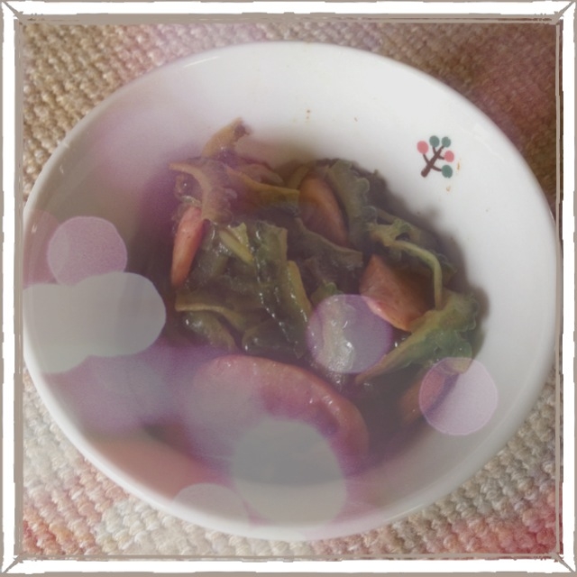 苦手くないよ ゴーヤとウインナーコンソメ炒め レシピ 作り方 By ヨヨヨ 楽天レシピ