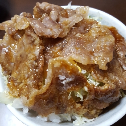 モリモリ食べられる♪カリカリ豚のまかない丼