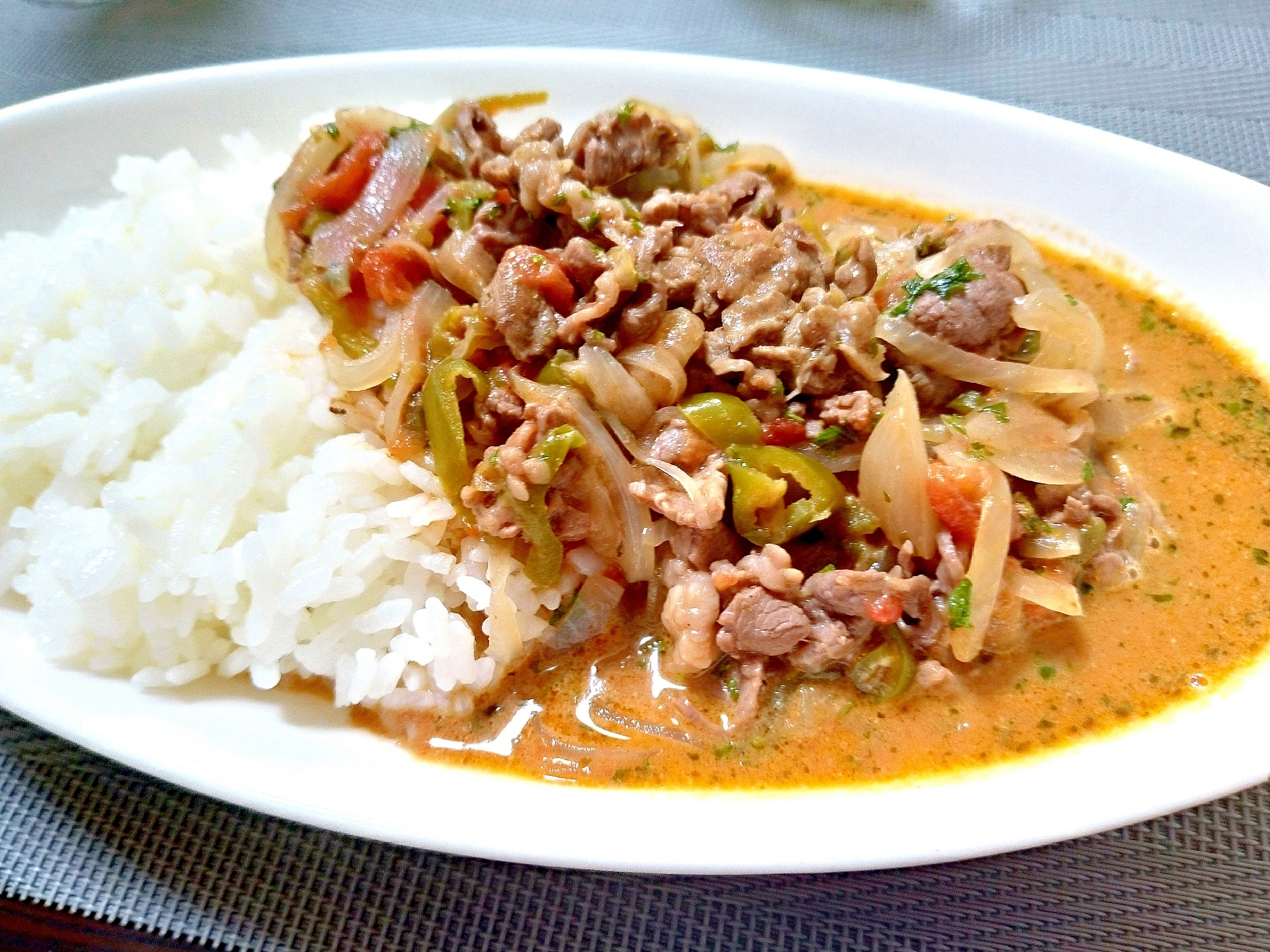 ご飯が炊ける間にできちゃう☆ビーフストロガノフ