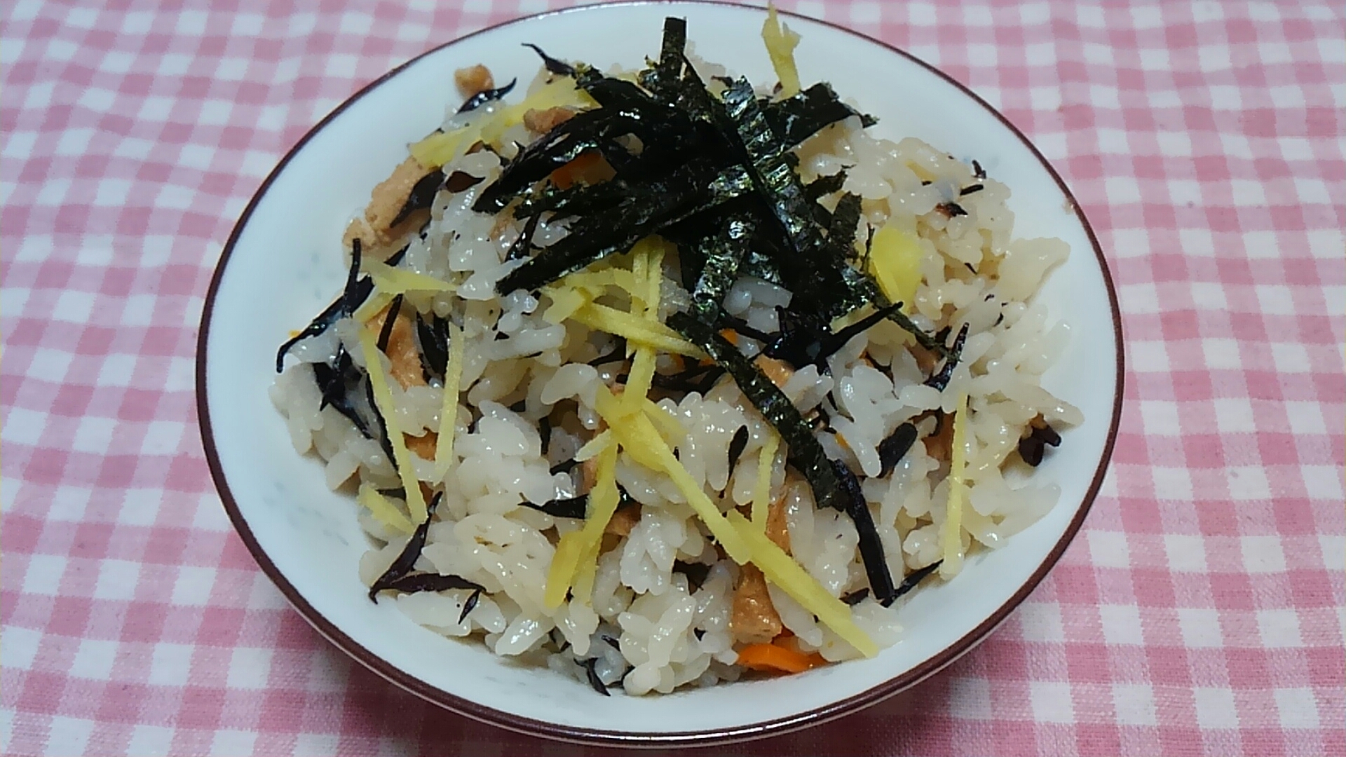 ひじき入り☆五目釜飯