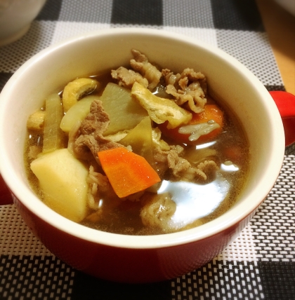 寒い季節に！あったか山形風芋煮