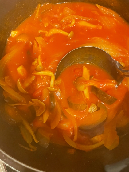 トマト缶で簡単☆玉ねぎとナスのトマト煮