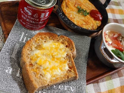 厚切り食パンde焼きチーズカレーパン