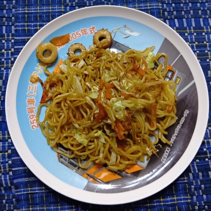 もやしと人参とちくわの焼きそば