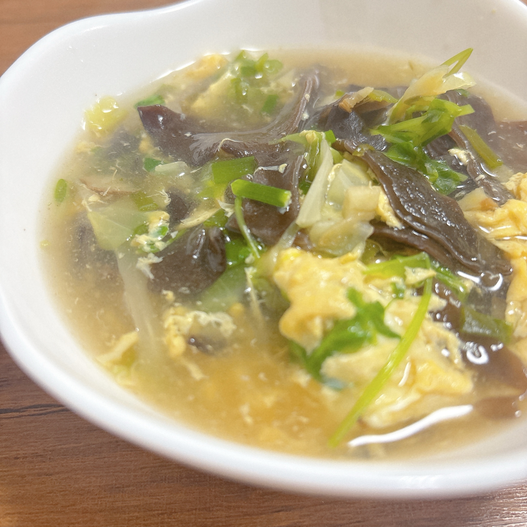キクラゲの卵中華スープ