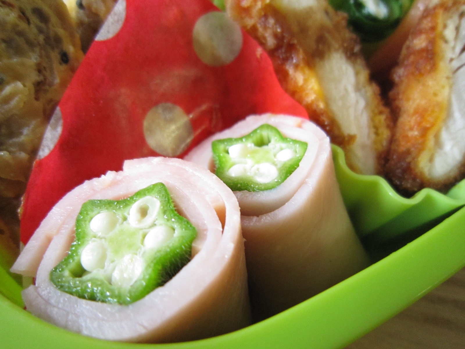 お弁当おかず クルクルハムオクラの隙間おかず レシピ 作り方 By Cappuccio1124 楽天レシピ お弁当おかず クルクルハムオクラの隙間おかず レシピ 作り方 By Cappuccio1124 楽天レシピ