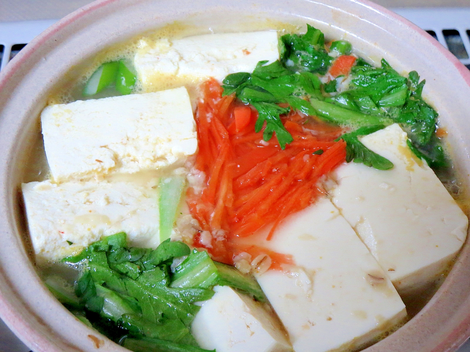 味噌風味の湯豆腐
